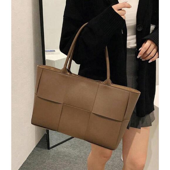 large tote bag - Picture 3 of 3